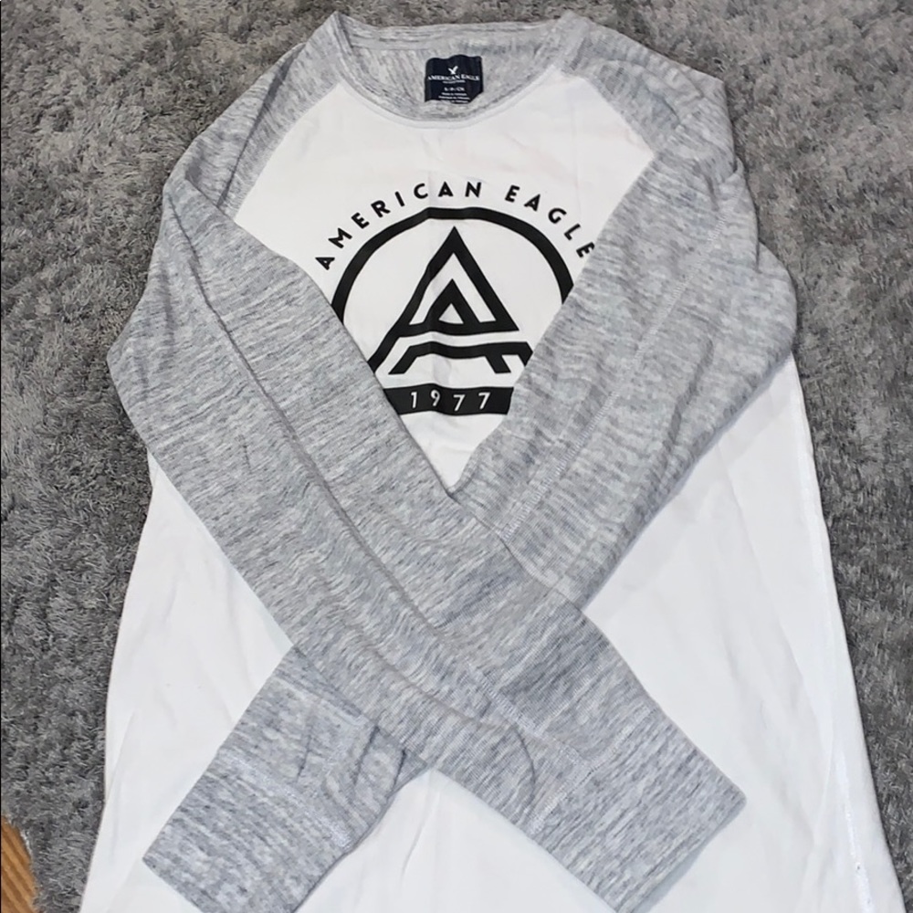 NWOT men’s american eagle thermal long sleeve